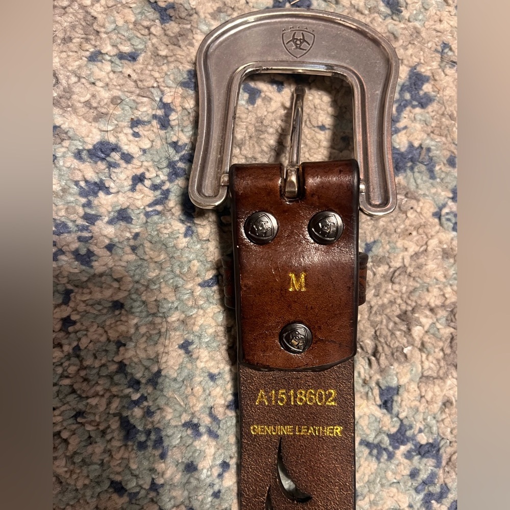 Ariat Brown Genuine Leather Tooled Western Belt Medium - Picture 3 of 6